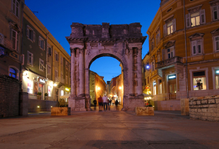 MISTIČNA ISTRA – VALOVIMA POVIJESTI_1